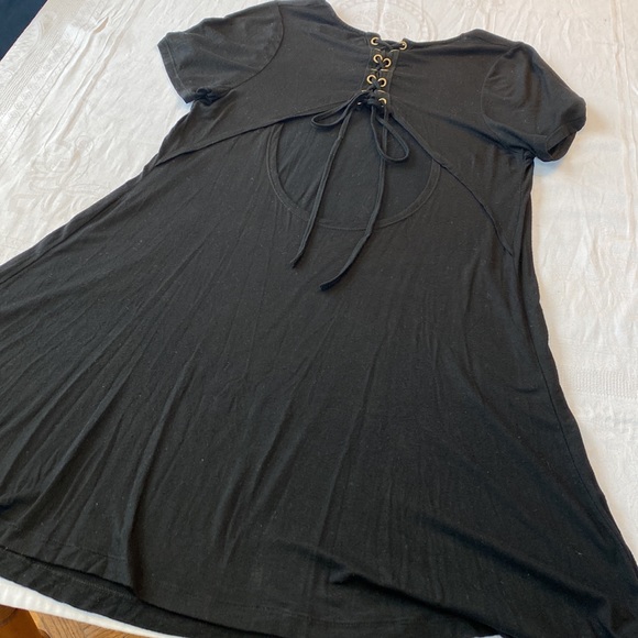 Dreamers Black t-shirt shift dress with key-hole lace up detail back. Size Med. - Picture 5 of 12